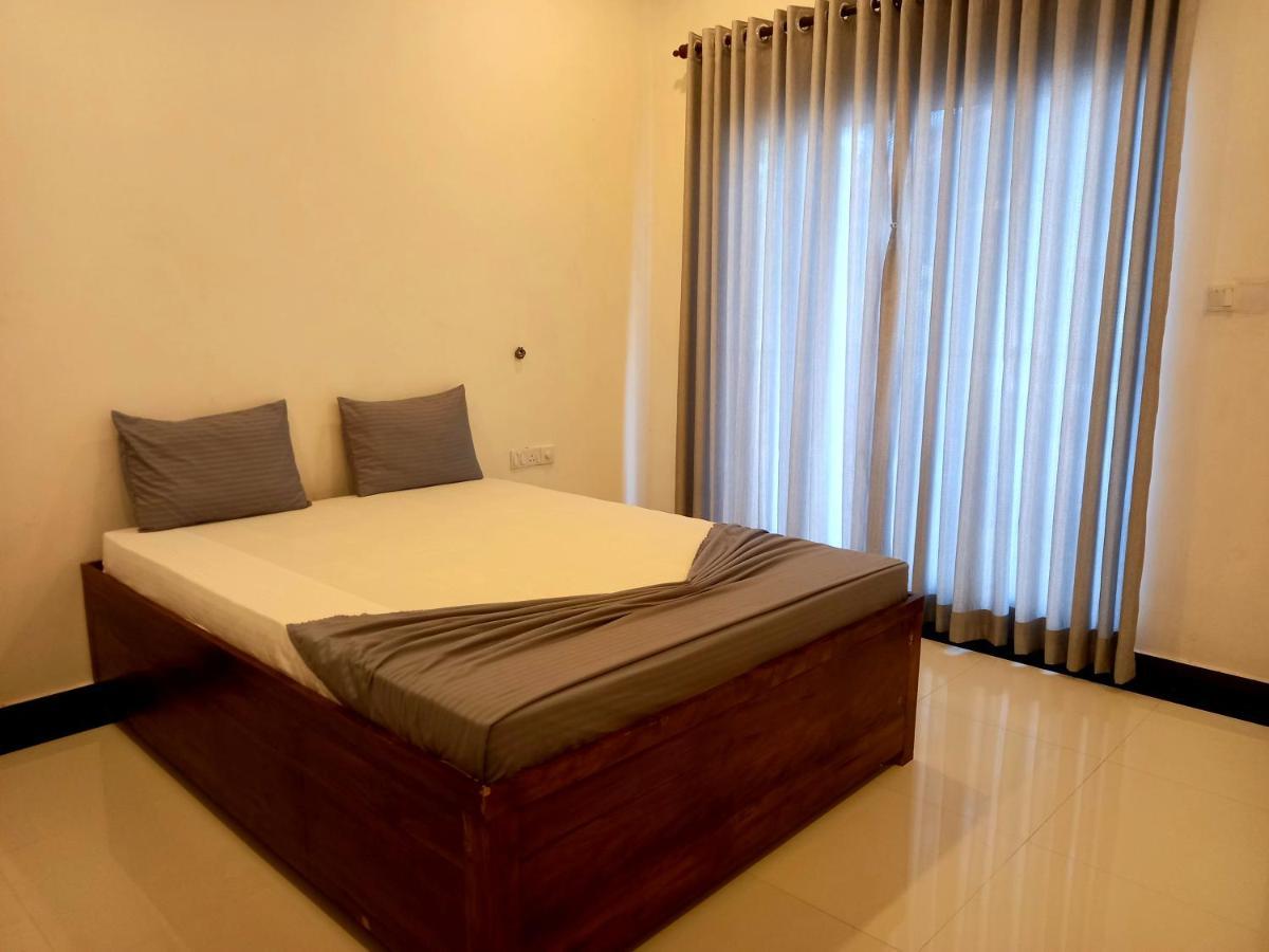 Hotel Krish nghỉ mát Kalkudah Ngoại thất bức ảnh