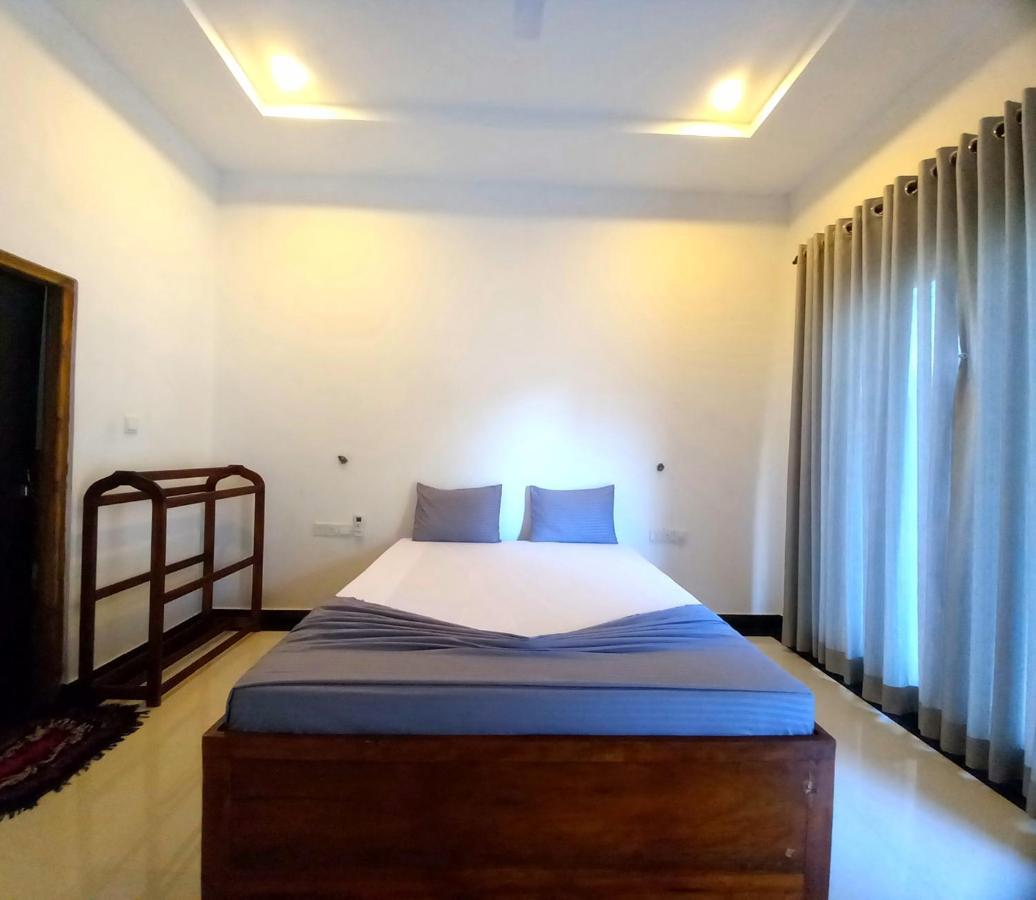 Hotel Krish nghỉ mát Kalkudah Ngoại thất bức ảnh